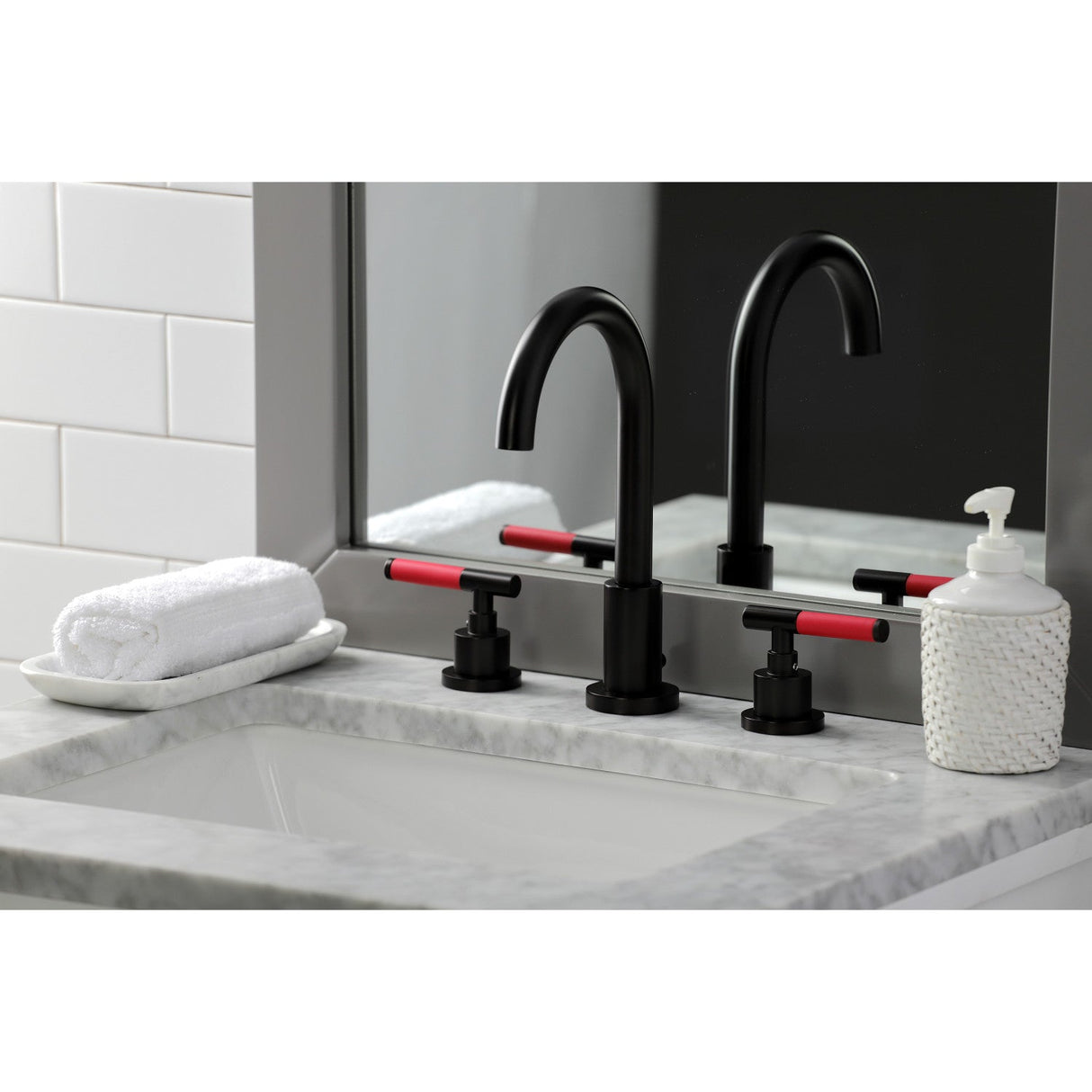 Kaiser FSC8925CKL Two-Handle 3-Hole Deck Mount Widespread Bathroom Faucet with Pop-Up Drain, Oil Rubbed Bronze