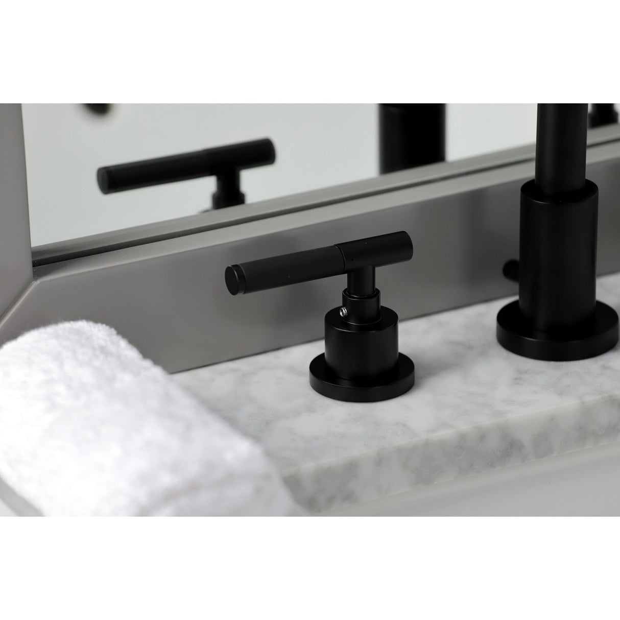 Kaiser FSC8930CKL Two-Handle 3-Hole Deck Mount Widespread Bathroom Faucet with Pop-Up Drain, Matte Black