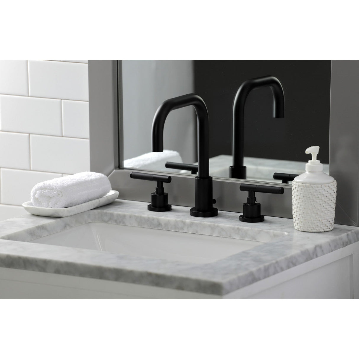 Kaiser FSC8930CKL Two-Handle 3-Hole Deck Mount Widespread Bathroom Faucet with Pop-Up Drain, Matte Black