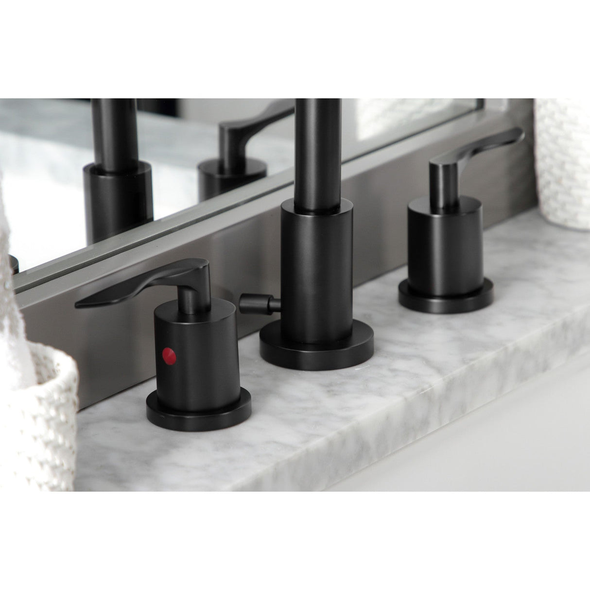 Serena FSC8930SVL Two-Handle 3-Hole Deck Mount Widespread Bathroom Faucet with Pop-Up Drain, Matte Black