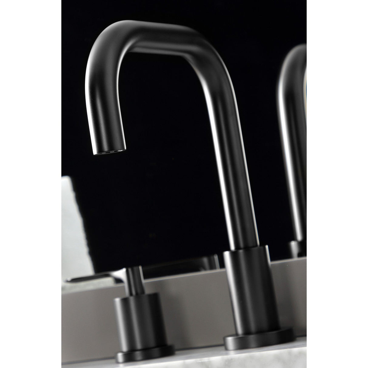 Serena FSC8930SVL Two-Handle 3-Hole Deck Mount Widespread Bathroom Faucet with Pop-Up Drain, Matte Black