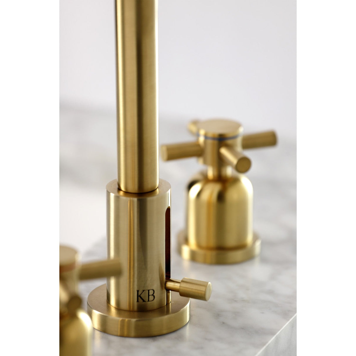 Concord FSC8933DX Two-Handle 3-Hole Deck Mount Widespread Bathroom Faucet with Pop-Up Drain, Brushed Brass