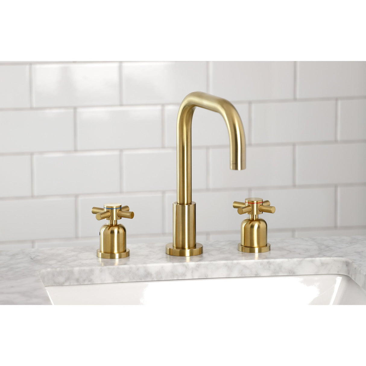 Concord FSC8933DX Two-Handle 3-Hole Deck Mount Widespread Bathroom Faucet with Pop-Up Drain, Brushed Brass