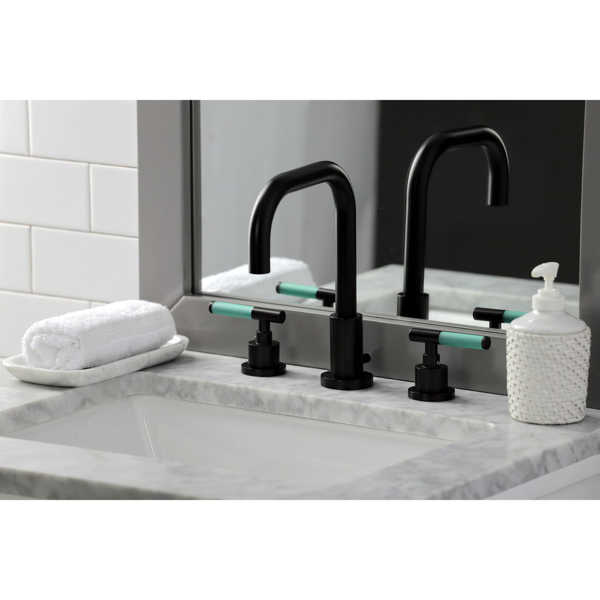 Kaiser FSC8935CKL Two-Handle 3-Hole Deck Mount Widespread Bathroom Faucet with Pop-Up Drain, Oil Rubbed Bronze
