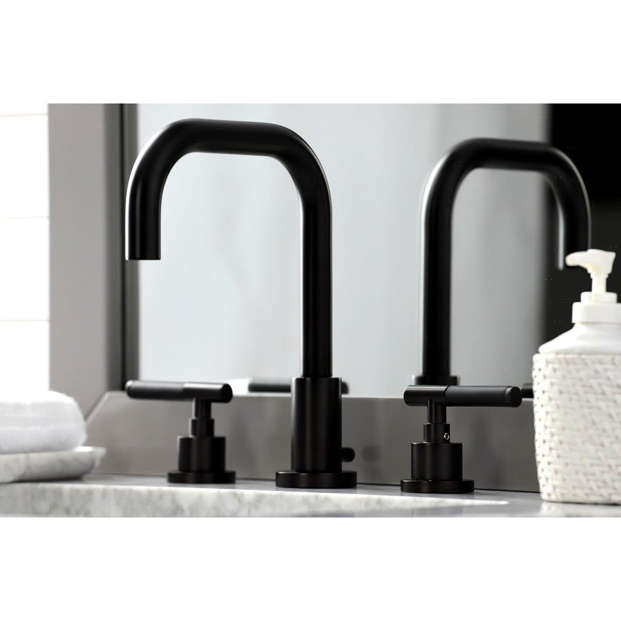 Kaiser FSC8935CKL Two-Handle 3-Hole Deck Mount Widespread Bathroom Faucet with Pop-Up Drain, Oil Rubbed Bronze