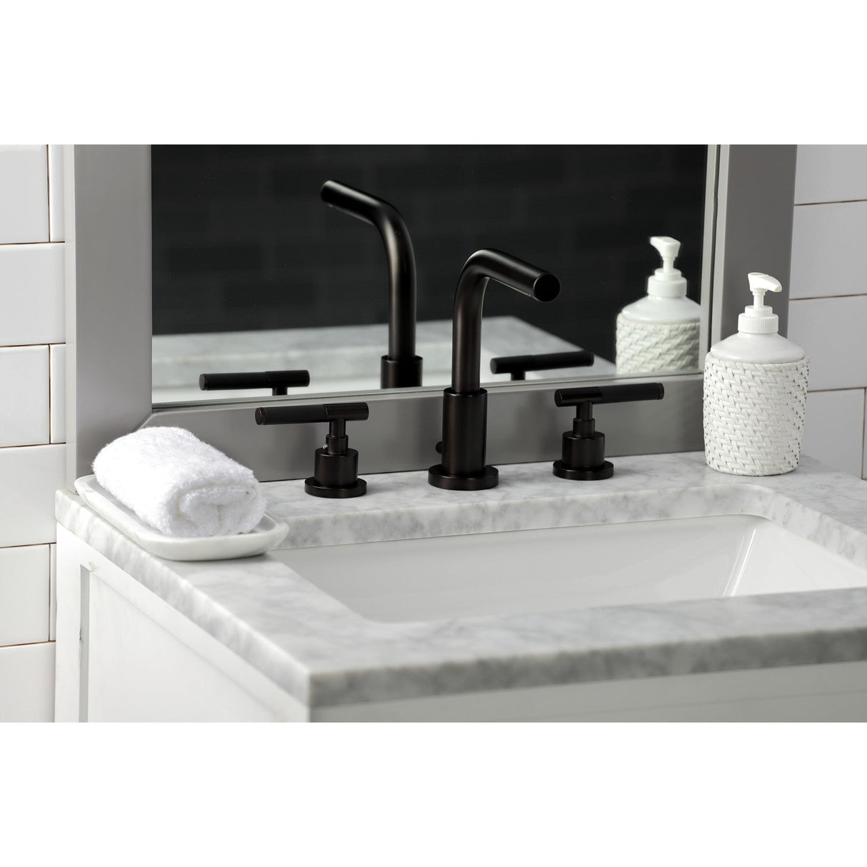 Kaiser FSC8955CKL Two-Handle 3-Hole Deck Mount Widespread Bathroom Faucet with Pop-Up Drain, Oil Rubbed Bronze