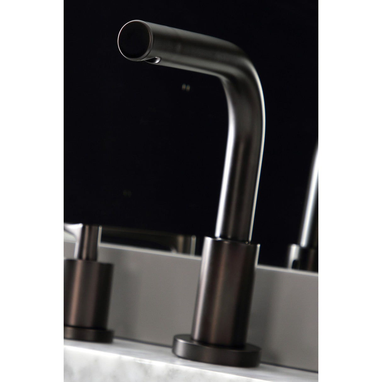 Serena FSC8955SVL Two-Handle 3-Hole Deck Mount Widespread Bathroom Faucet with Pop-Up Drain, Oil Rubbed Bronze