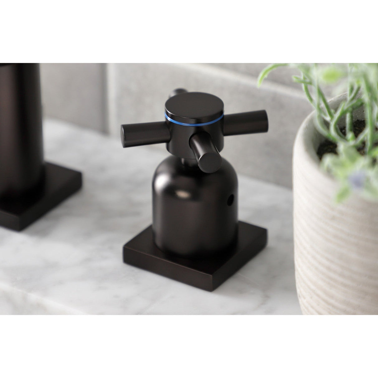 Concord FSC8965DX Two-Handle 3-Hole Deck Mount Widespread Bathroom Faucet with Pop-Up Drain, Oil Rubbed Bronze