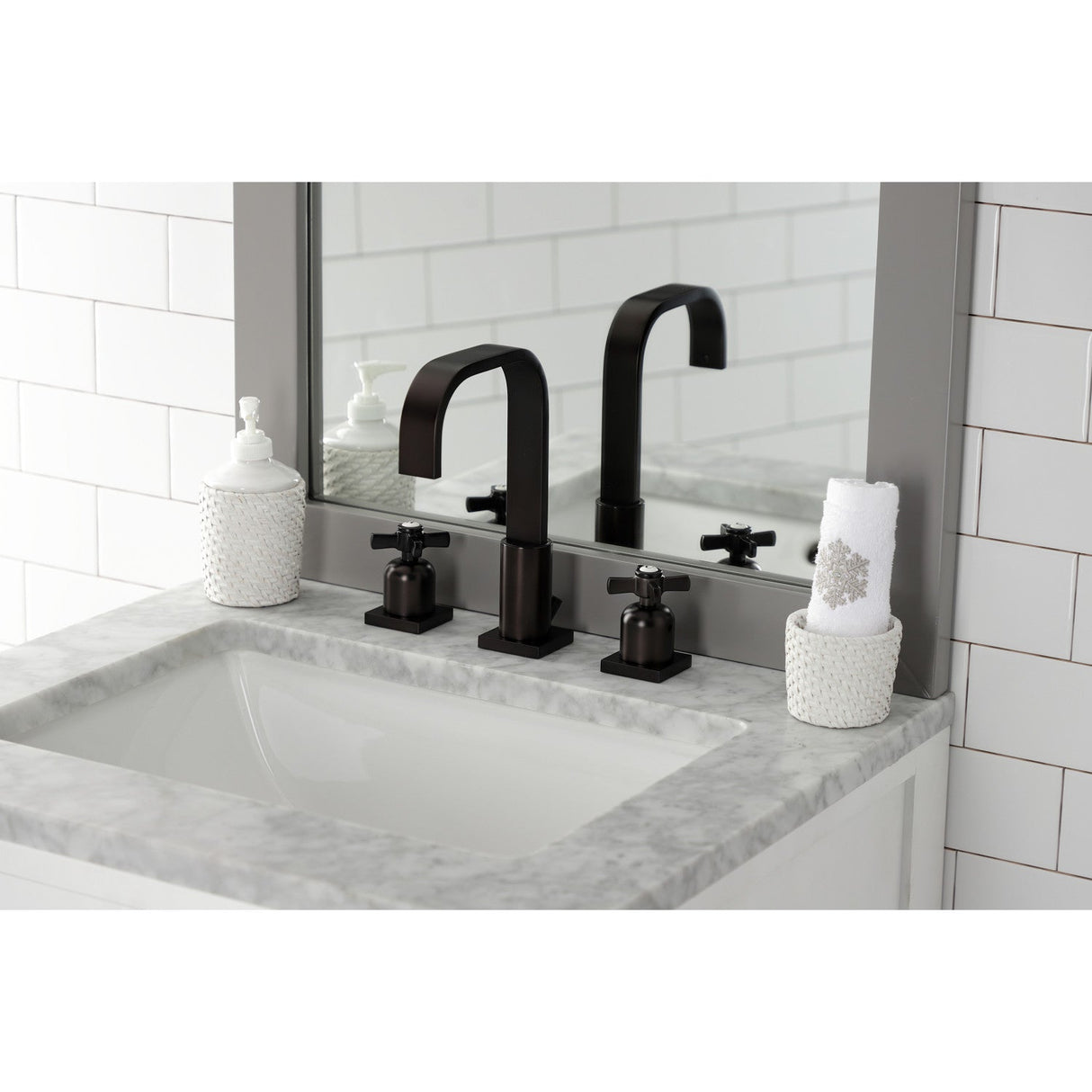 Millennium FSC8965ZX Two-Handle 3-Hole Deck Mount Widespread Bathroom Faucet with Pop-Up Drain, Oil Rubbed Bronze