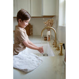 Arcticstone GKFA301810BC 30-Inch Solid Surface White Stone Apron-Front Single Bowl Farmhouse Kitchen Sink, Matte White
