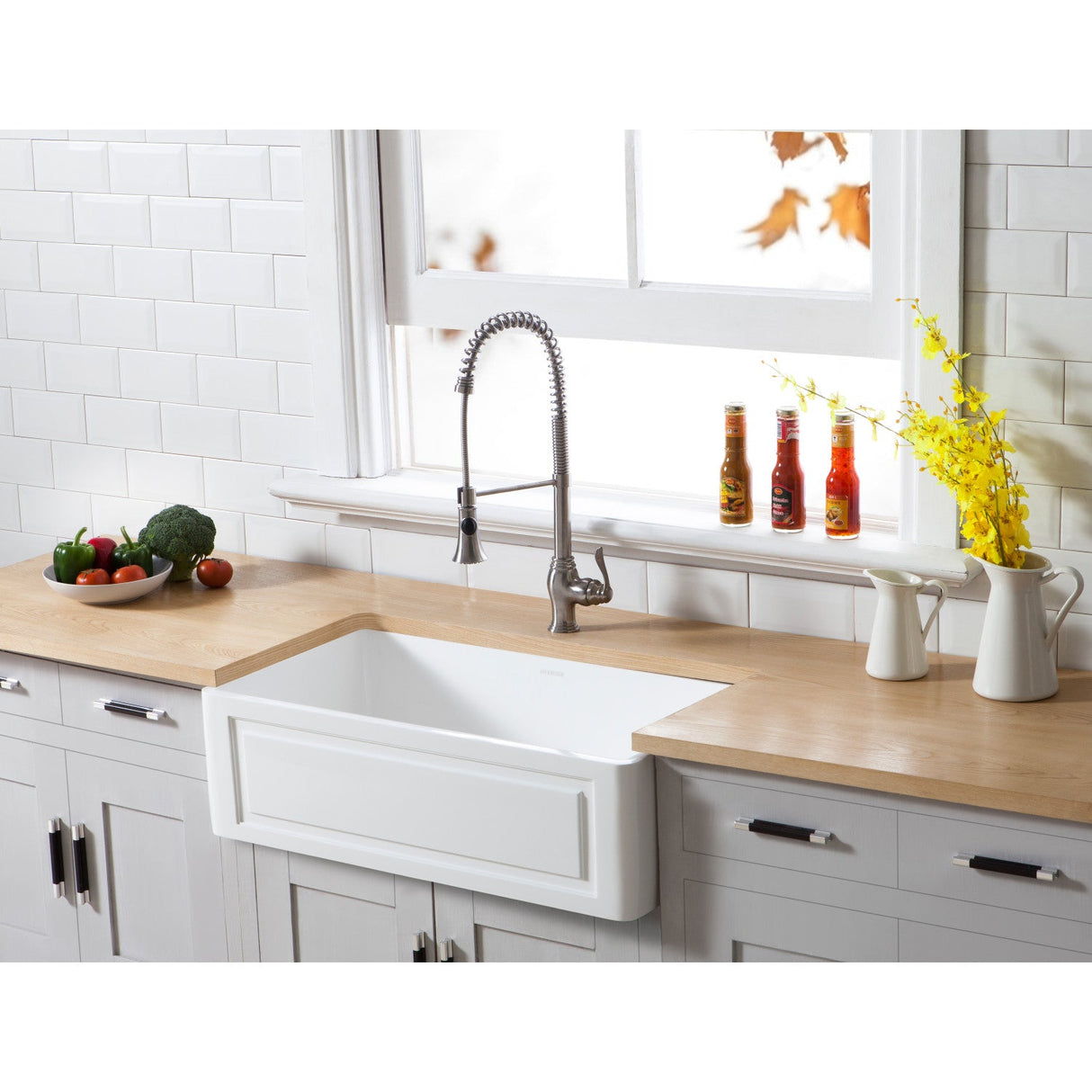 Arcticstone GKFA301810LD 30-Inch Solid Surface White Stone Apron-Front Single Bowl Farmhouse Kitchen Sink, Matte White