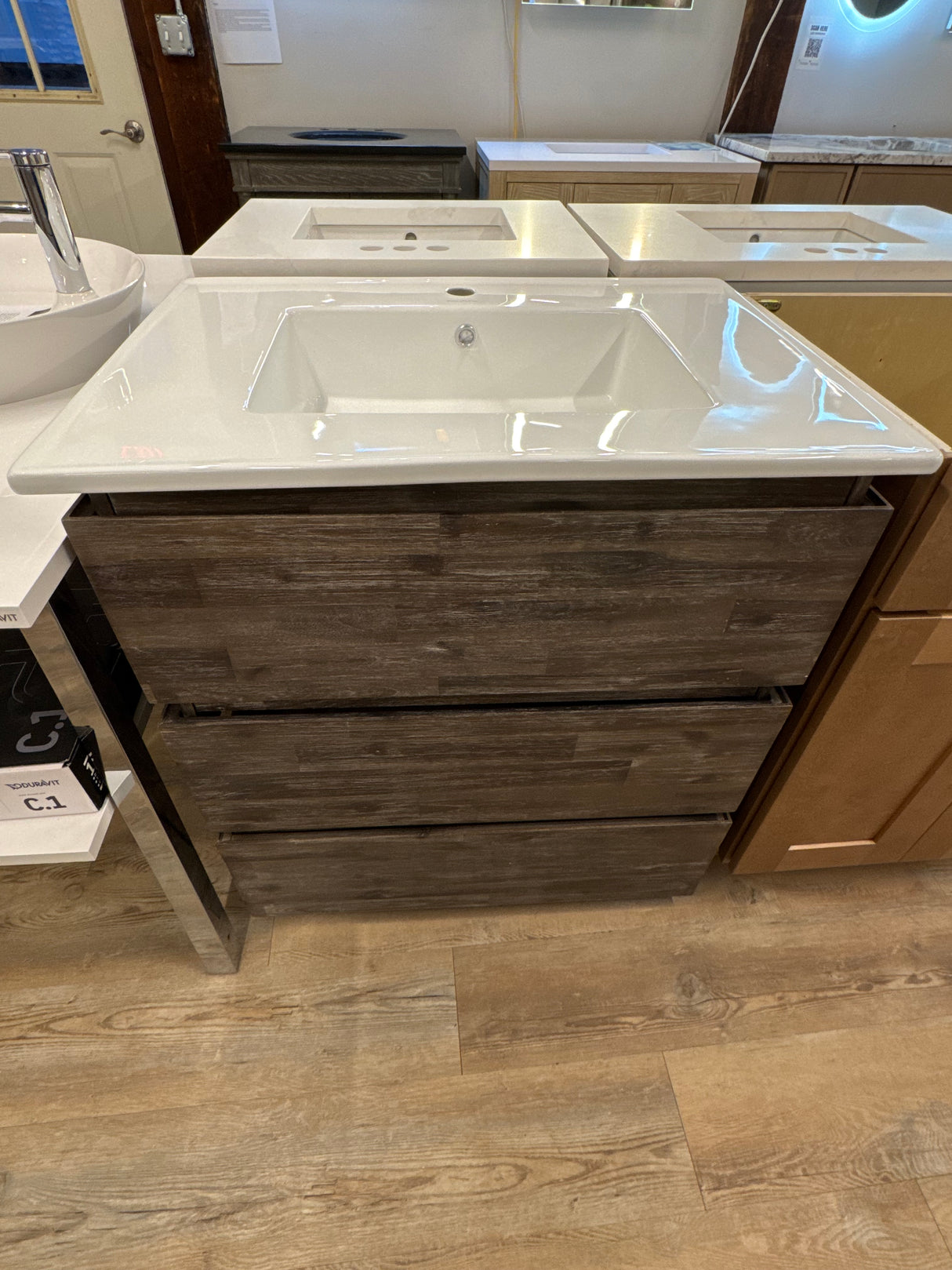 30" Fairmont Designs With Swiss Madison Ceramic Top