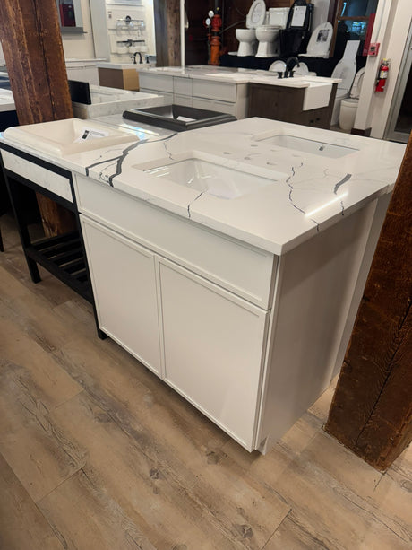 Cab-Tec 38" Slim Shaker Dove Bathroom Vanity w/ White Quartz Top, Undermount Sink & Solid Wood Construction