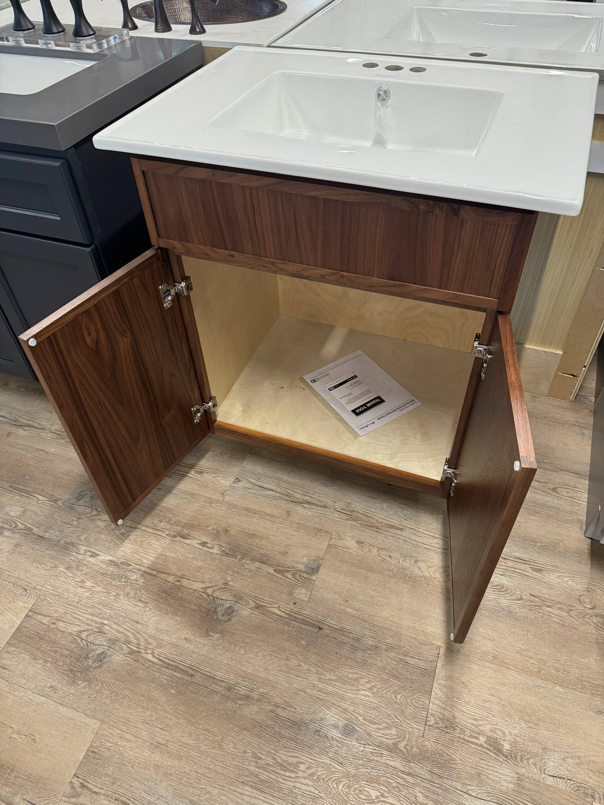 31" Classic Walnut Shaker Vanity with Integrated Ceramic Sink & Premium Plywood Construction