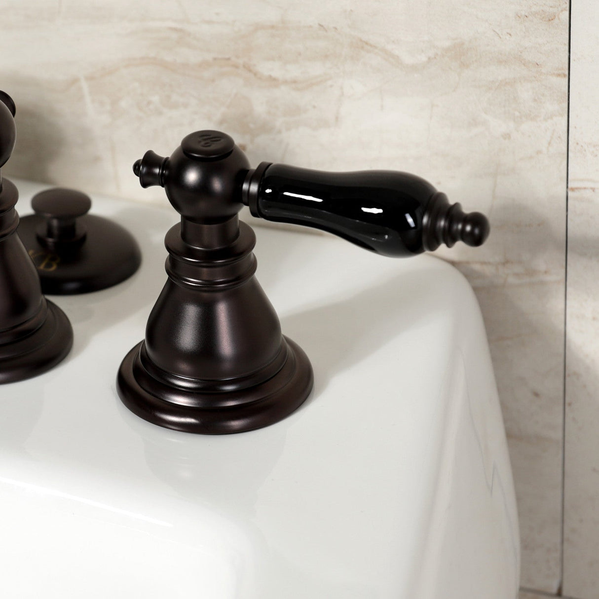 Duchess KB325AKL Three-Handle Vertical Spray Bidet Faucet with Brass Pop-Up, Oil Rubbed Bronze