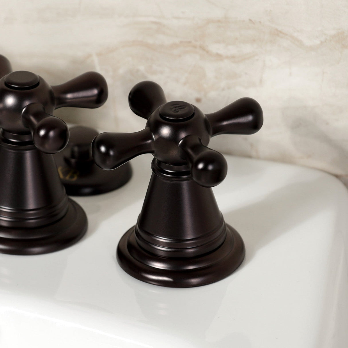 Victorian KB325AX Three-Handle Vertical Spray Bidet Faucet with Brass Pop-Up, Oil Rubbed Bronze