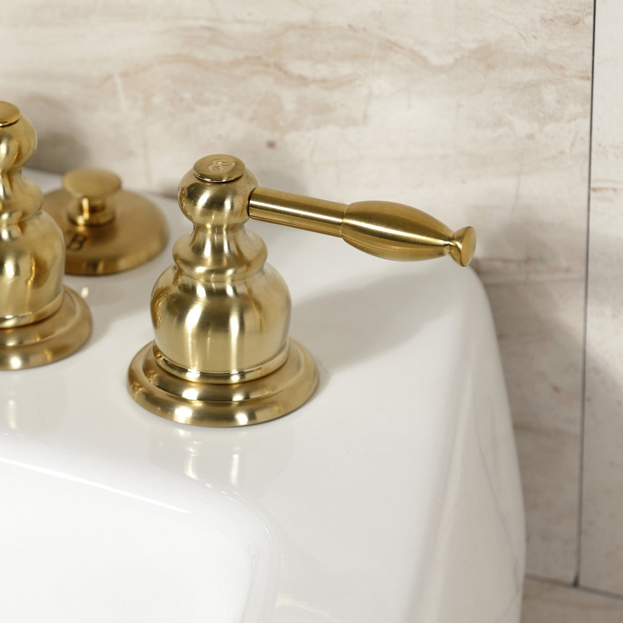 Knight KB327KL Three-Handle Vertical Spray Bidet Faucet with Brass Pop-Up, Brushed Brass