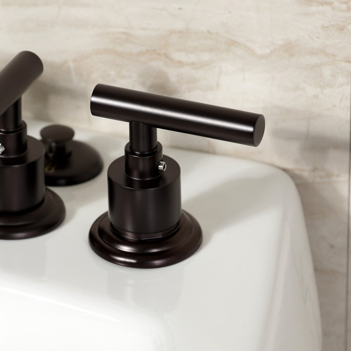 Manhattan KB6325CML Three-Handle Vertical Spray Bidet Faucet with Brass Pop-Up, Oil Rubbed Bronze