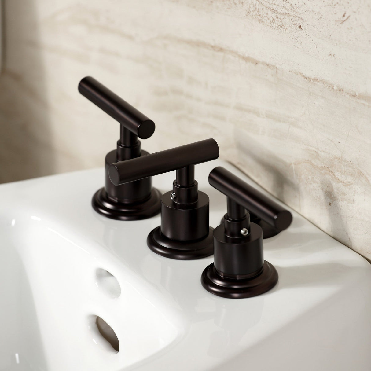 Manhattan KB6325CML Three-Handle Vertical Spray Bidet Faucet with Brass Pop-Up, Oil Rubbed Bronze