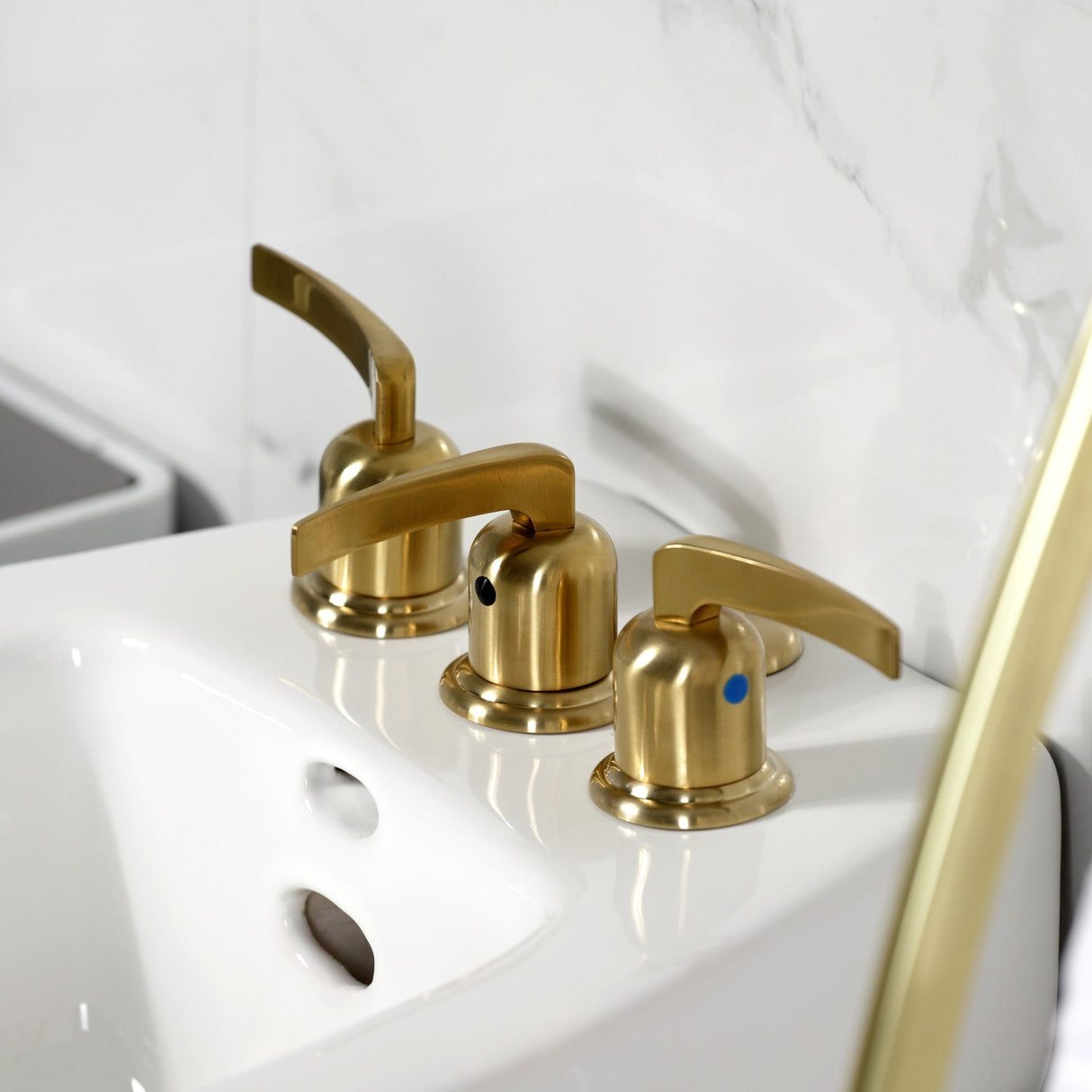 Centurion KB6327EFL Three-Handle Vertical Spray Bidet Faucet with Brass Pop-Up, Brushed Brass