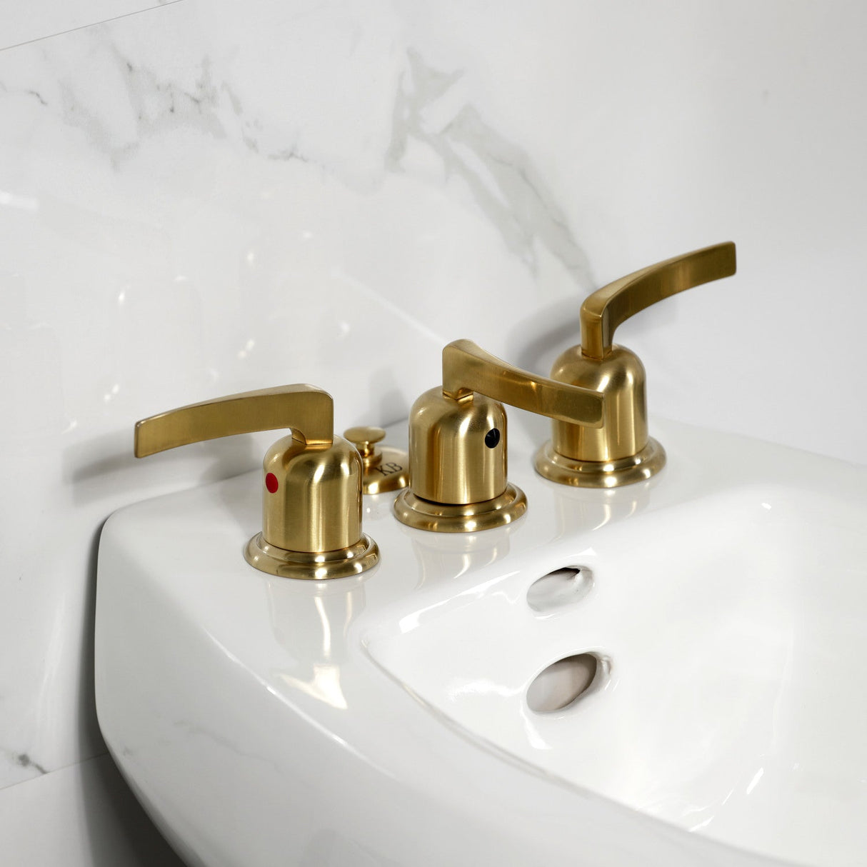 Centurion KB6327EFL Three-Handle Vertical Spray Bidet Faucet with Brass Pop-Up, Brushed Brass