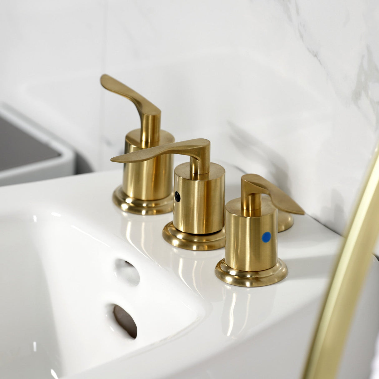 Serena KB6327SVL Three-Handle Vertical Spray Bidet Faucet with Brass Pop-Up, Brushed Brass