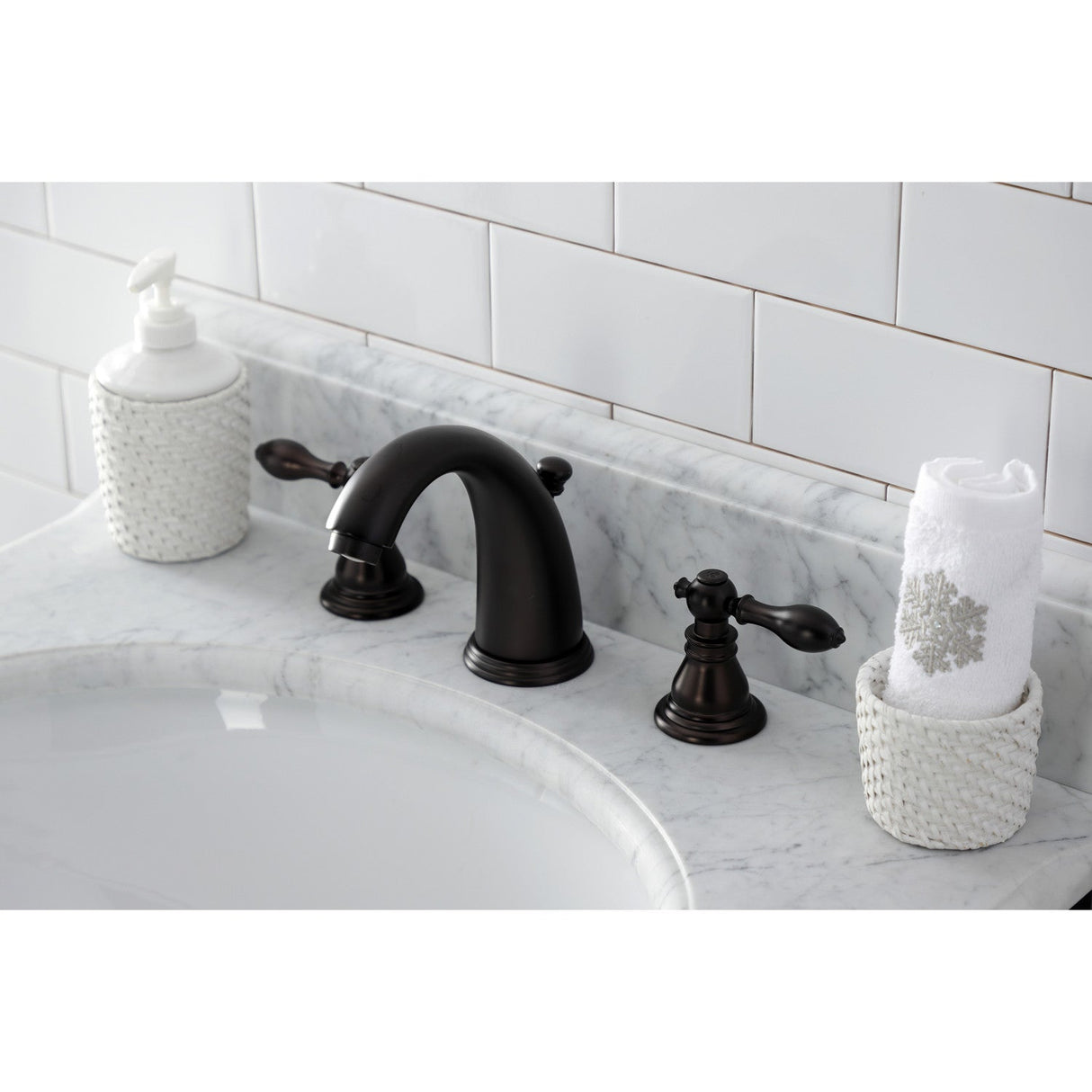 American Classic KB985ACL Two-Handle 3-Hole Deck Mount Widespread Bathroom Faucet with Plastic Pop-Up, Oil Rubbed Bronze