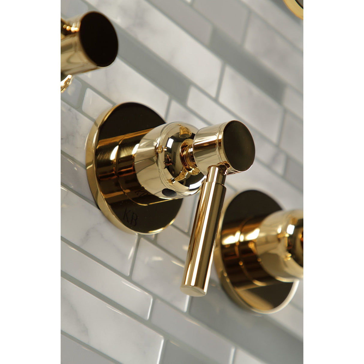 Concord KBX8132DL Three-Handle 5-Hole Wall Mount Tub and Shower Faucet, Polished Brass