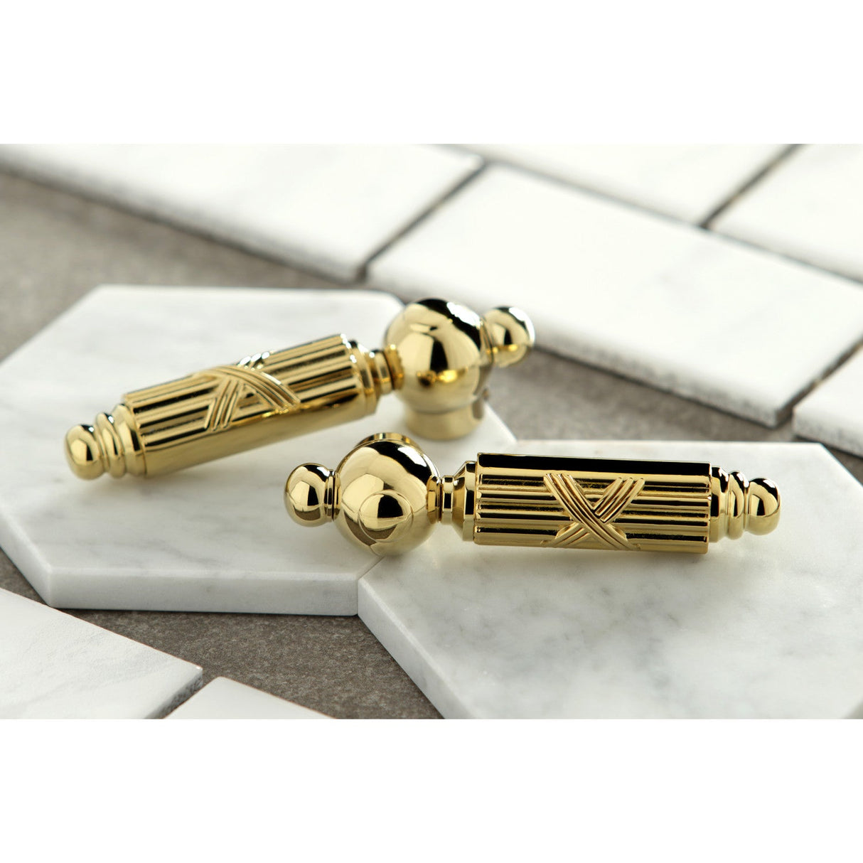 Heritage KS1972GL Two-Handle 3-Hole Deck Mount Widespread Bathroom Faucet with Brass Pop-Up, Polished Brass