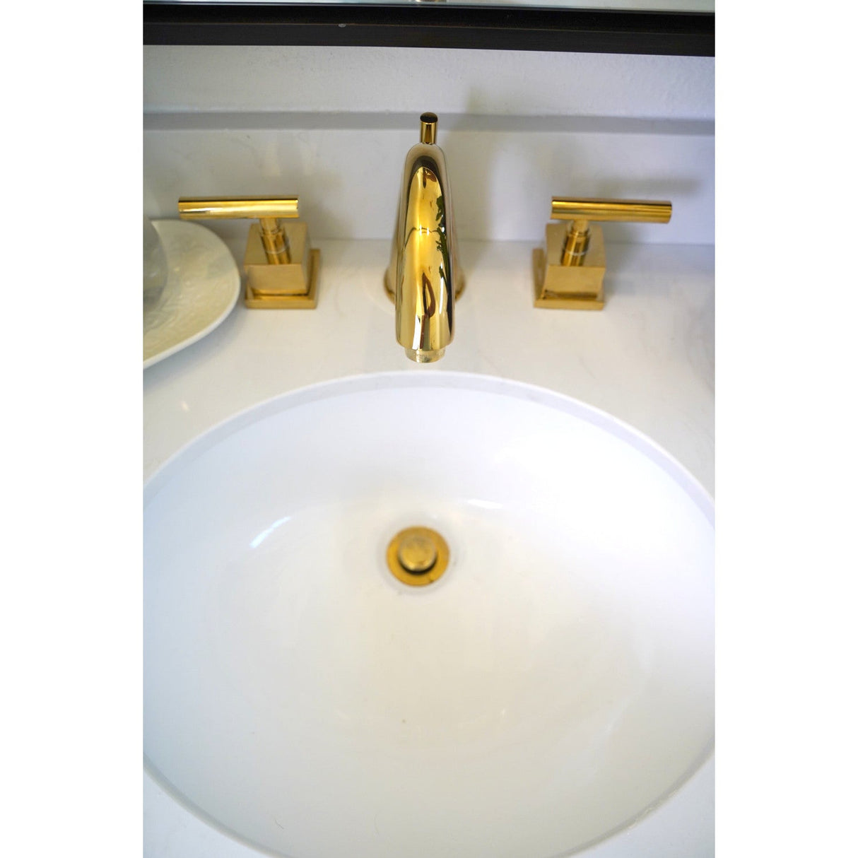 Claremont KS2962CQL Two-Handle 3-Hole Deck Mount Widespread Bathroom Faucet with Brass Pop-Up, Polished Brass
