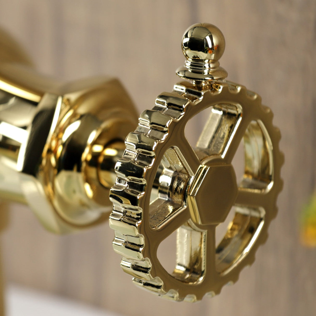 Fuller KS3542CG Single-Handle 1-Hole Deck Mount Bathroom Faucet with Push Pop-Up, Polished Brass