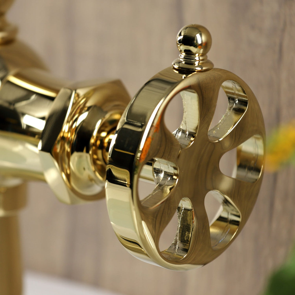 Belknap KS3542RX Single-Handle 1-Hole Deck Mount Bathroom Faucet with Push Pop-Up, Polished Brass