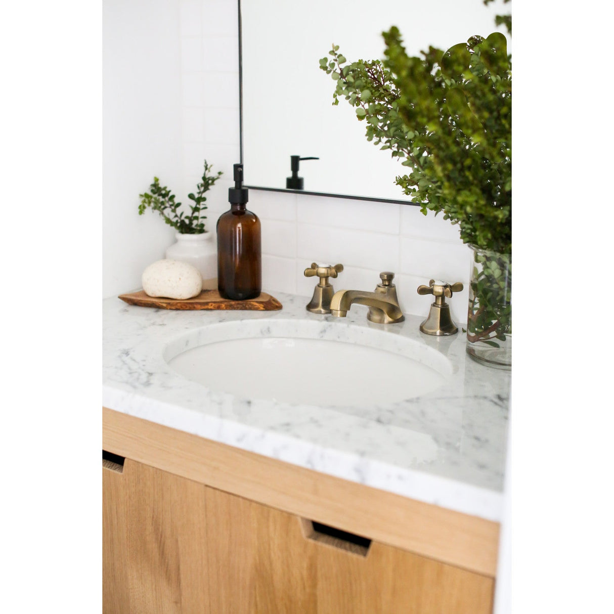 Essex KS4463BEX Two-Handle 3-Hole Deck Mount Widespread Bathroom Faucet with Brass Pop-Up, Antique Brass