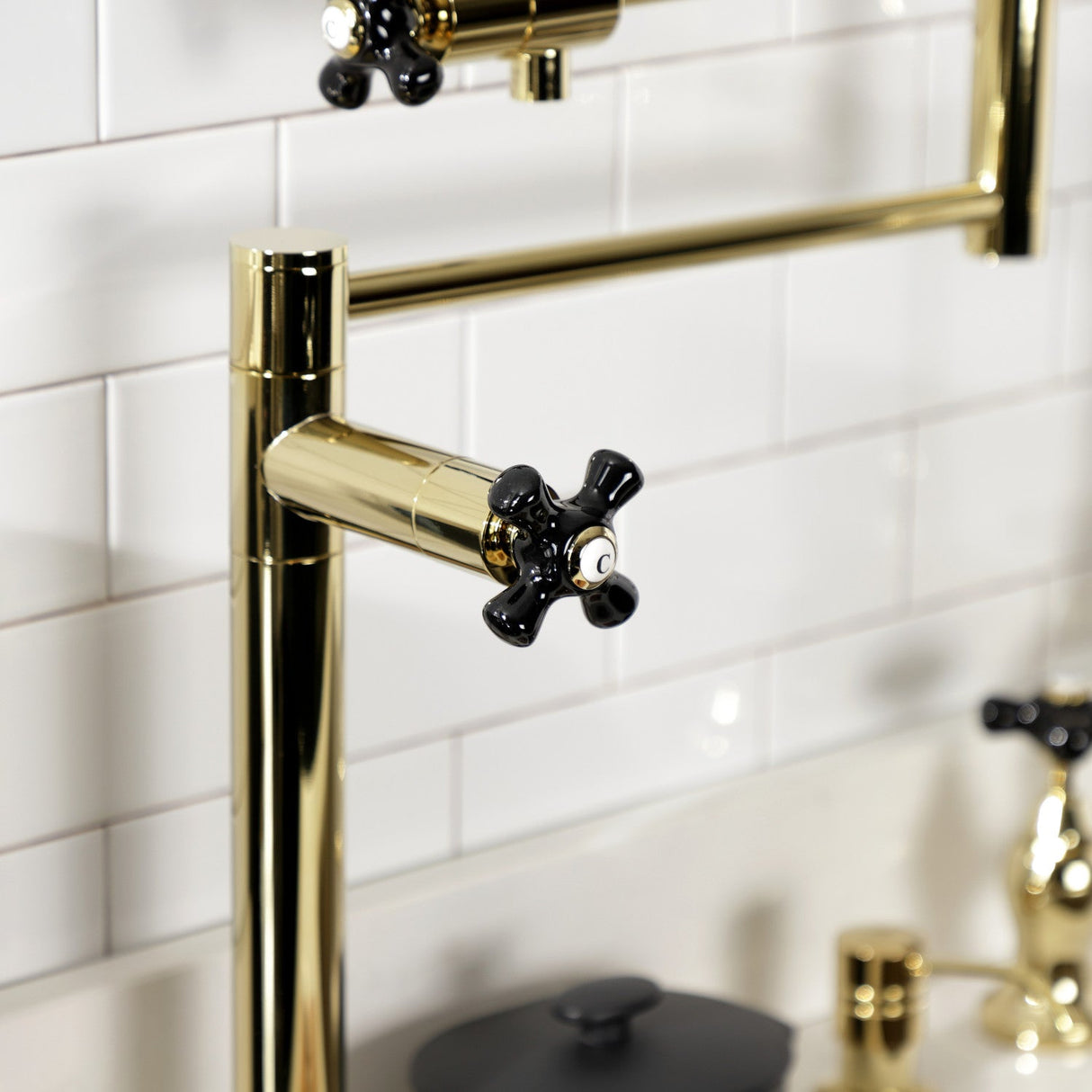 Duchess KS4702PKX Single-Hole Deck Mount Pot Filler, Polished Brass