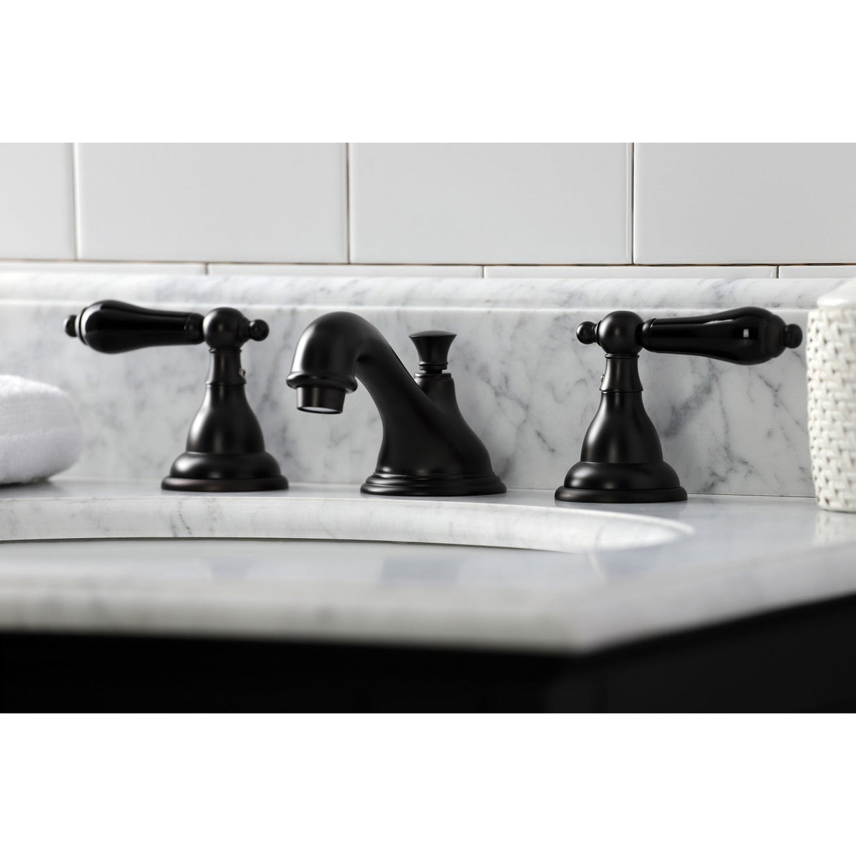 Duchess KS5565PKL Two-Handle Deck Mount Widespread Bathroom Faucet with Brass Pop-Up, Oil Rubbed Bronze