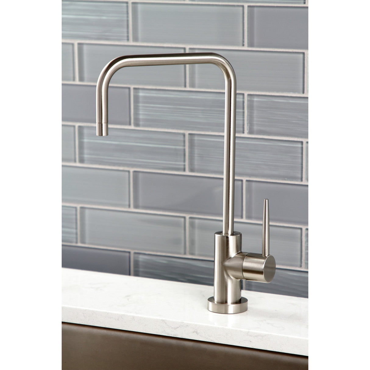 New York KS6198NYL Single-Handle 1-Hole Deck Mount Water Filtration Faucet, Brushed Nickel
