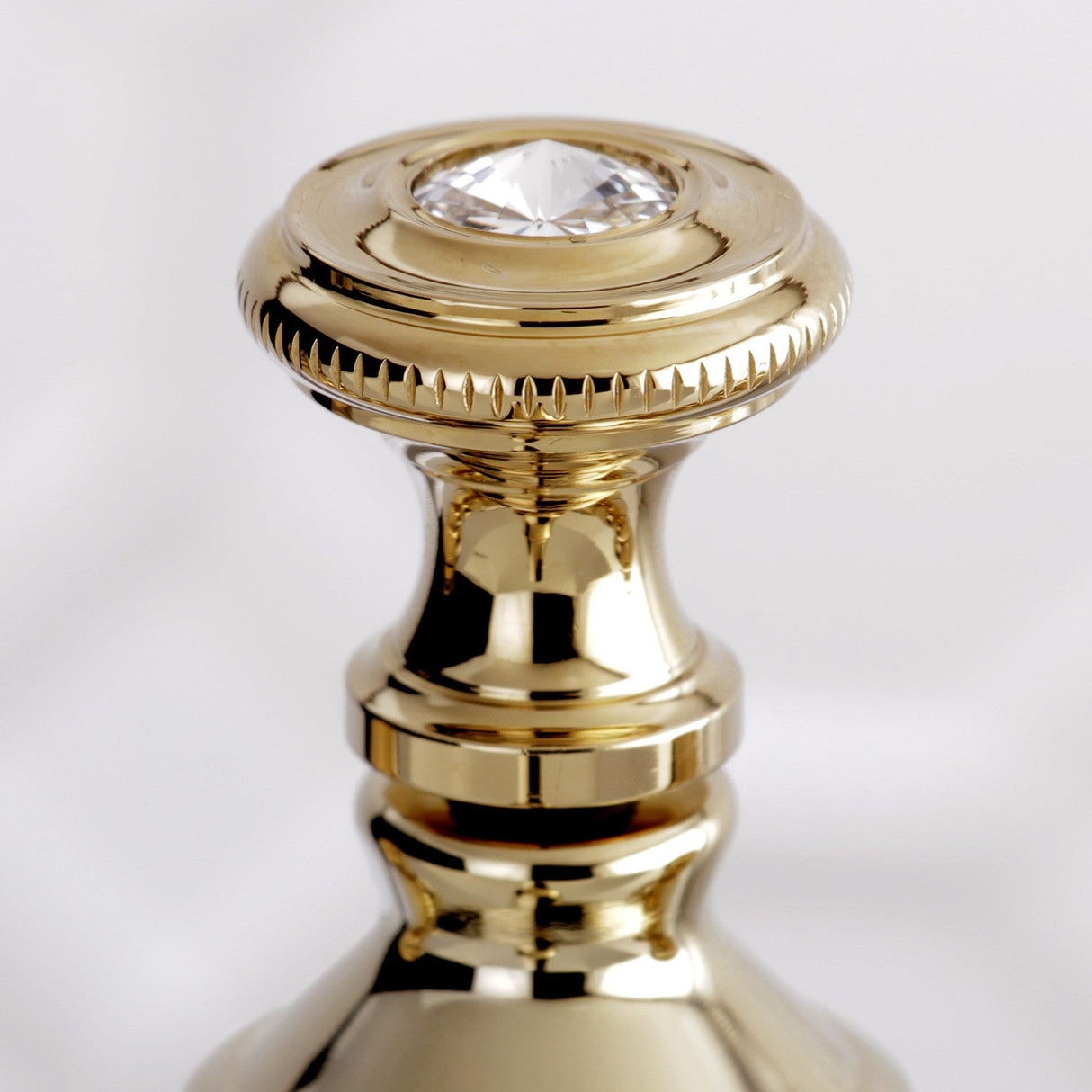 Wilshire KS7002WLL Two-Handle 3-Hole Deck Mount 4" Centerset Bathroom Faucet with Brass Pop-Up, Polished Brass