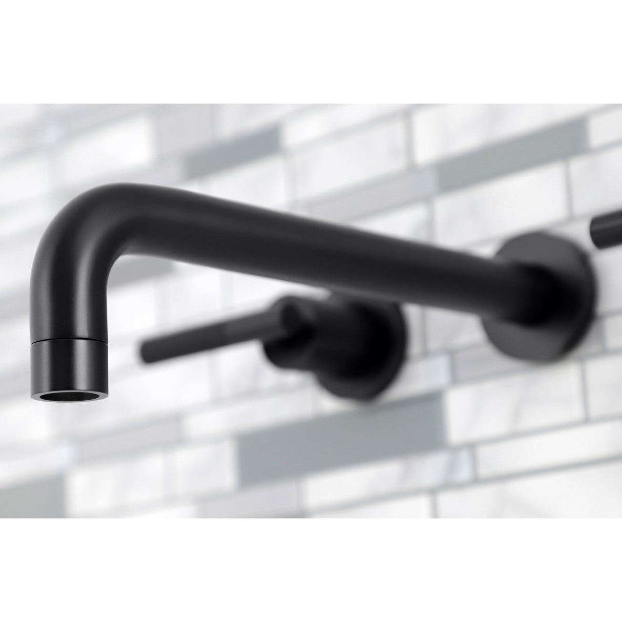 Kaiser KS8020CKL Two-Handle 3-Hole Wall Mount Roman Tub Faucet, Matte Black