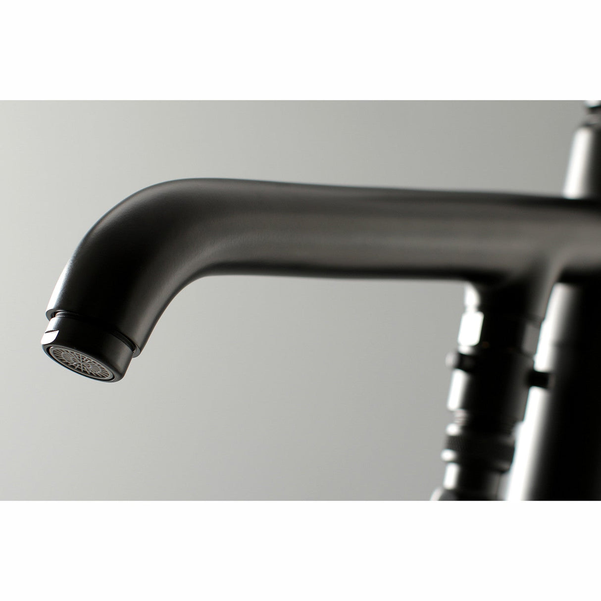 Concord KS8130DL Single-Handle 1-Hole Freestanding Tub Faucet with Hand Shower, Matte Black