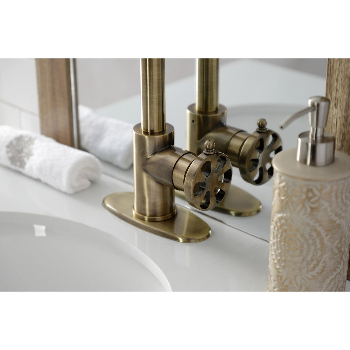 Belknap KSD144RXAB Single-Handle 1-Hole Deck Mount Bathroom Faucet with Push Pop-Up, Antique Brass