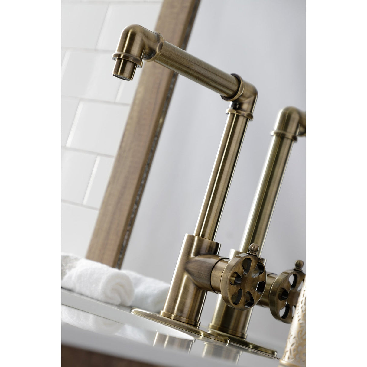 Belknap KSD144RXAB Single-Handle 1-Hole Deck Mount Bathroom Faucet with Push Pop-Up, Antique Brass