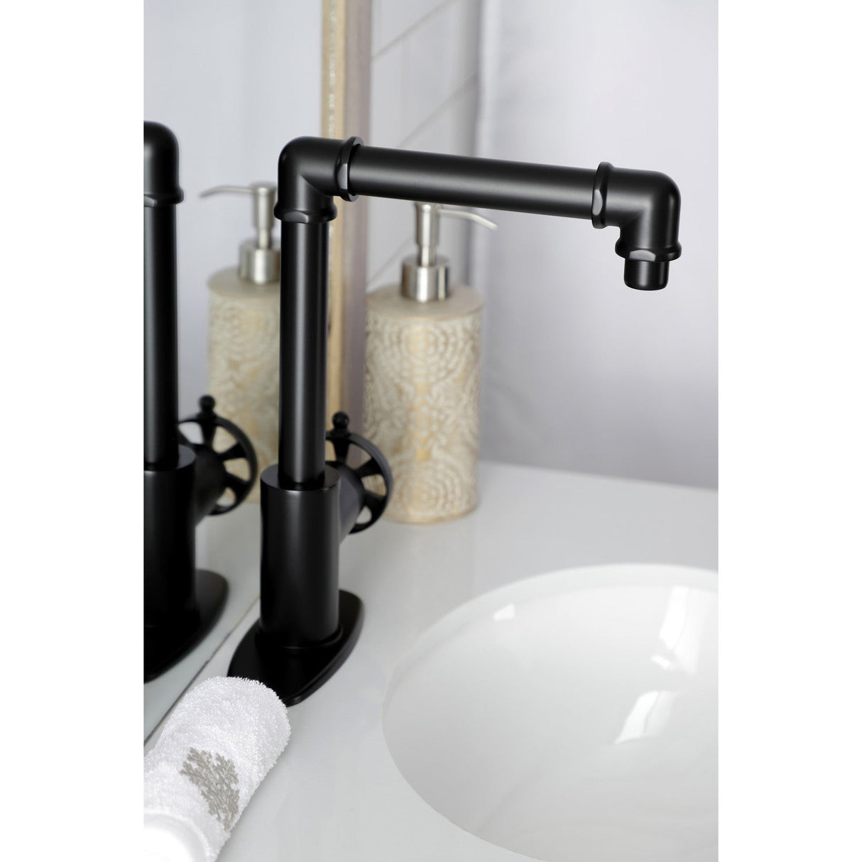 Belknap KSD144RXMB Single-Handle 1-Hole Deck Mount Bathroom Faucet with Push Pop-Up, Matte Black