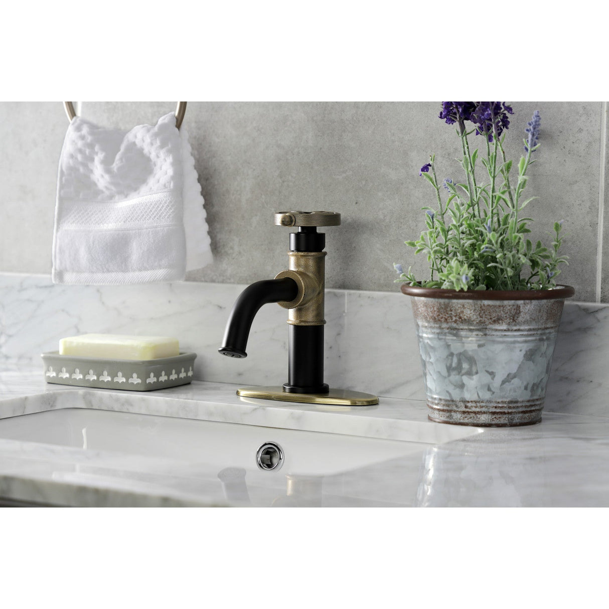 Belknap KSD2823RX Single-Handle 1-Hole Deck Mount Bathroom Faucet with Push Pop-Up and Deck Plate, Matte Black/Antique Brass