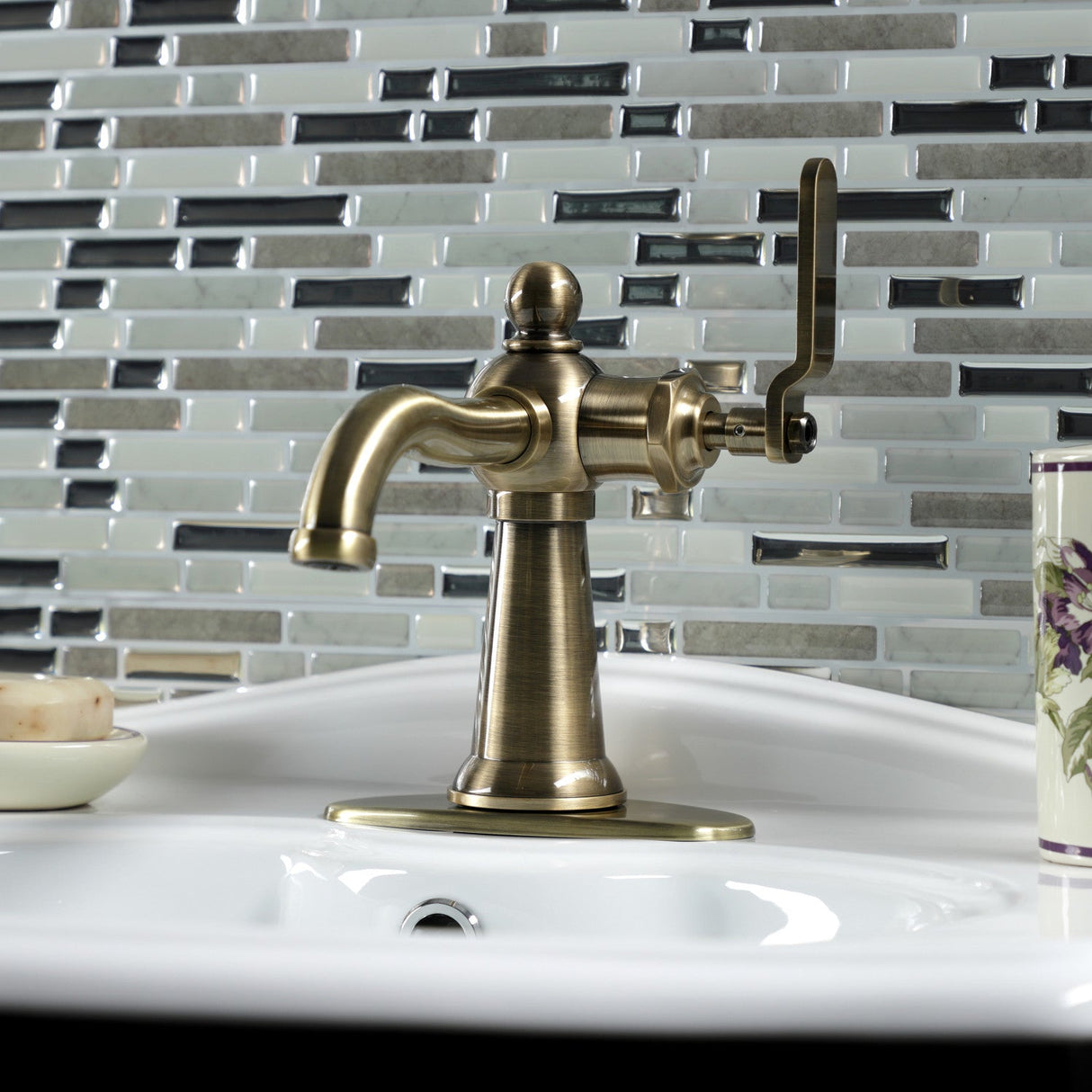 Knight KSD3543KL Single-Handle 1-Hole Deck Mount Bathroom Faucet with Push Pop-Up and Deck Plate, Antique Brass