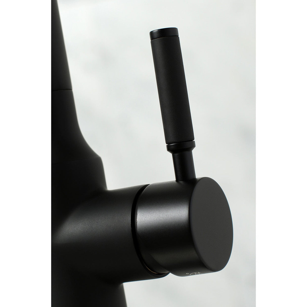 Kaiser LS2720DKL Single-Handle 1-Hole Deck Mount Pull-Down Sprayer Kitchen Faucet, Matte Black