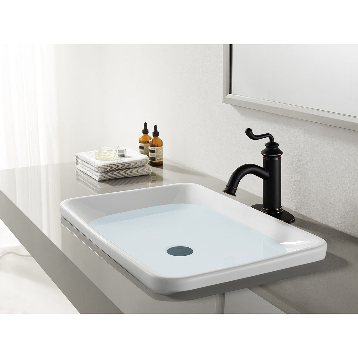 Royale LS5416RL Single-Handle 1-Hole Deck Mount Bathroom Faucet with Push Pop-Up, Naples Bronze