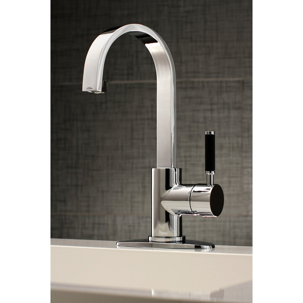 Kaiser LS8211DKL Single-Handle 1-Hole Deck Mount Bathroom Faucet with Push Pop-Up, Polished Chrome