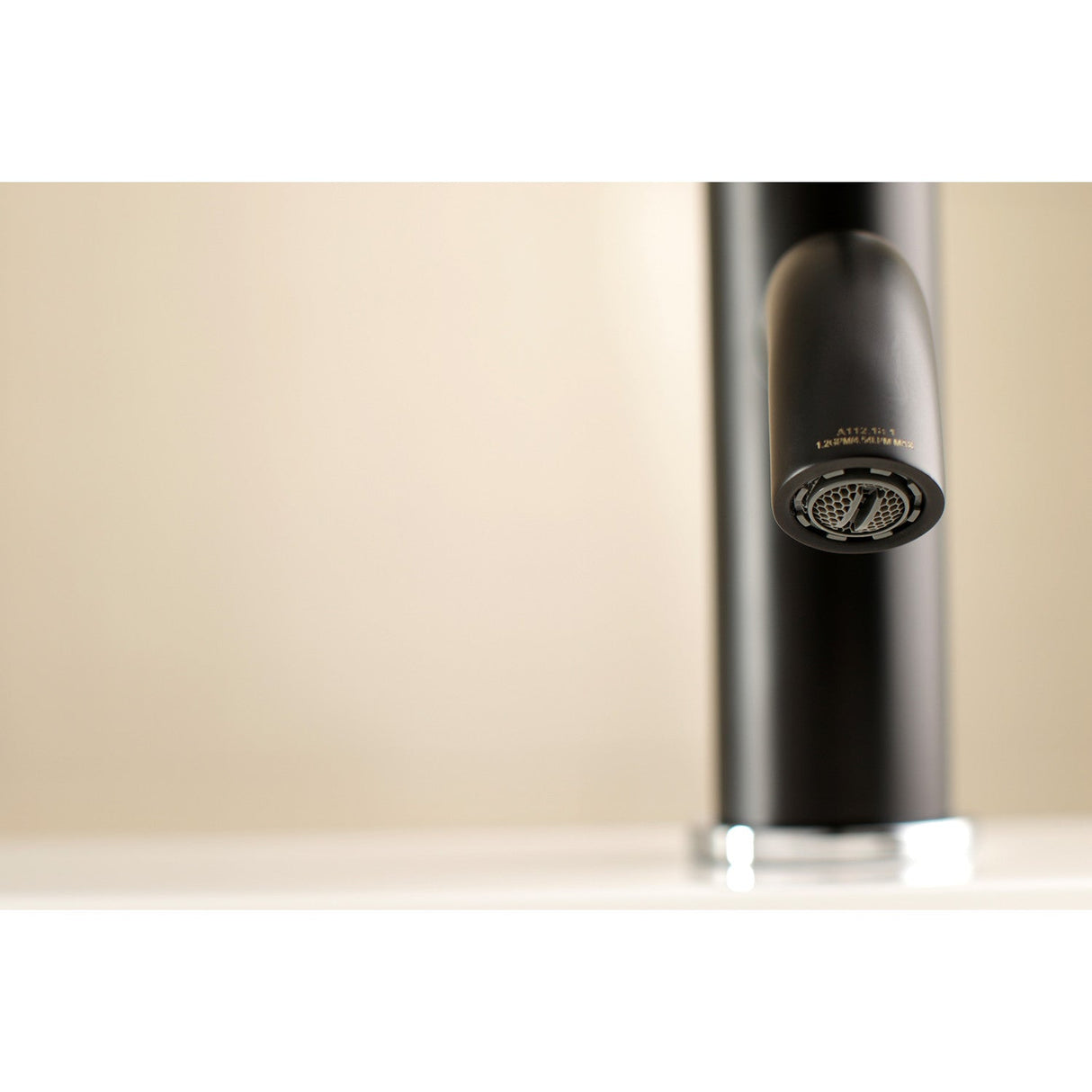 Concord LS8227DL Single-Handle 1-Hole Deck Mount Bathroom Faucet with Push Pop-Up, Matte Black/Polished Chrome