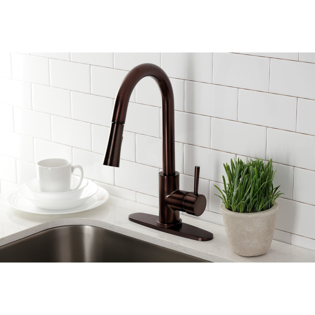 Concord LS8625DL Single-Handle 1-Hole Deck Mount Pull-Down Sprayer Kitchen Faucet, Oil Rubbed Bronze