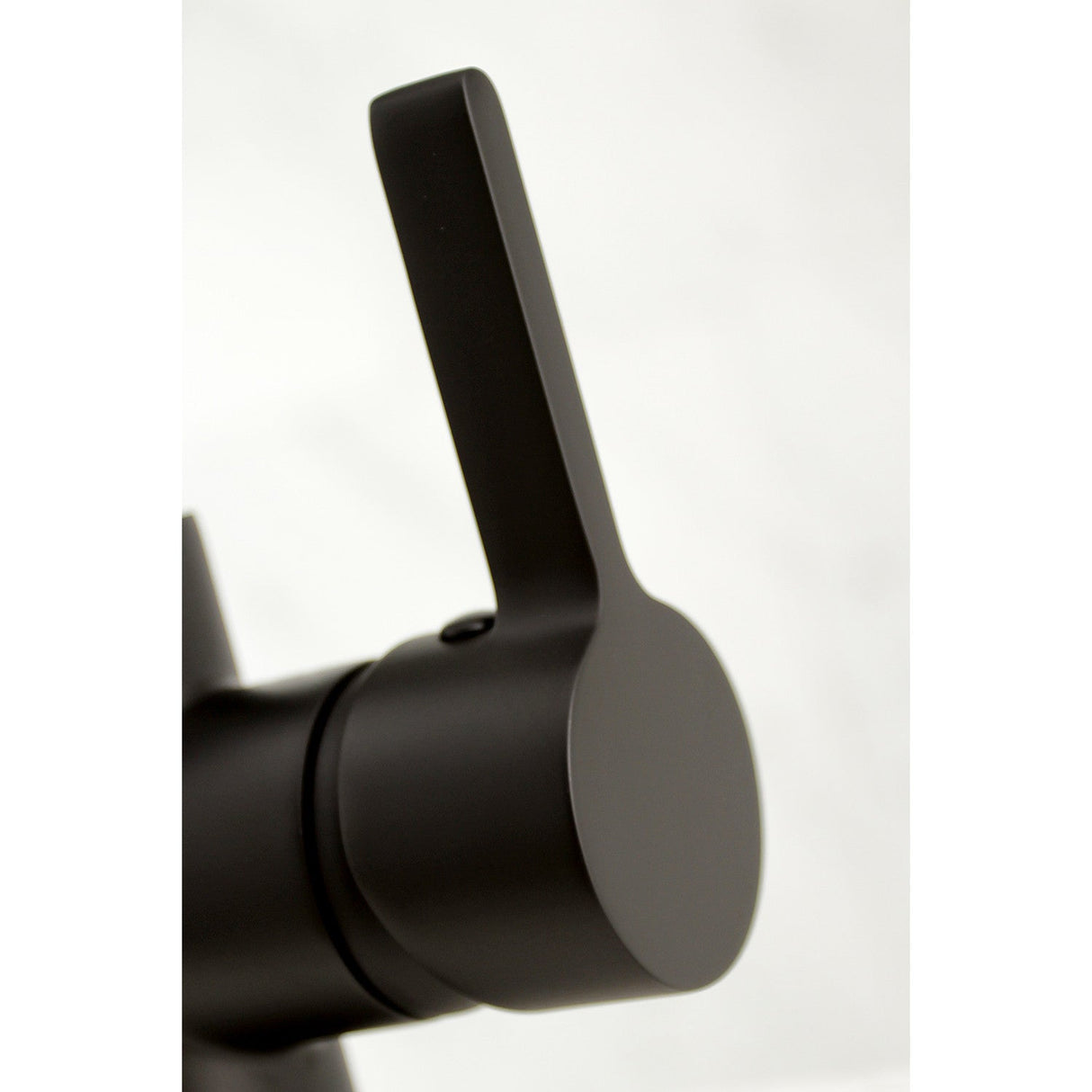 Continental LS8670CTL Single-Handle 1-Hole Deck Mount Pre-Rinse Kitchen Faucet, Matte Black